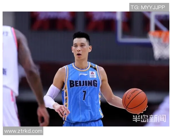 大关友翔精彩进球助力球队逆转胜利展现卓越球技与团队精神 大关友翔精彩进球助力球队逆转胜利展现卓越球技与团队精神