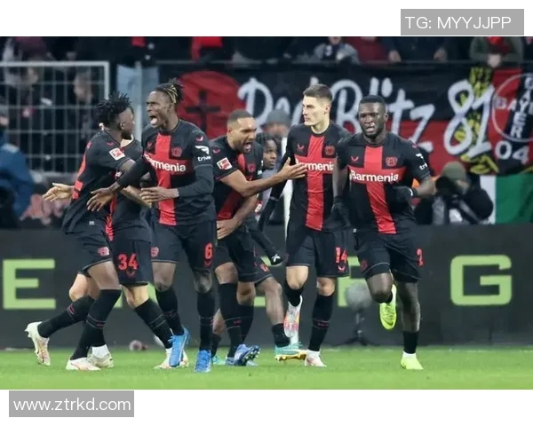 德甲悬念不断,胜负难料球迷心跳加速 德甲悬念不断,胜负难料球迷心跳加速