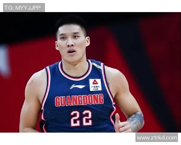 吾米提江传中助攻助力球队逆转胜利展现精彩表现与团队合作精神